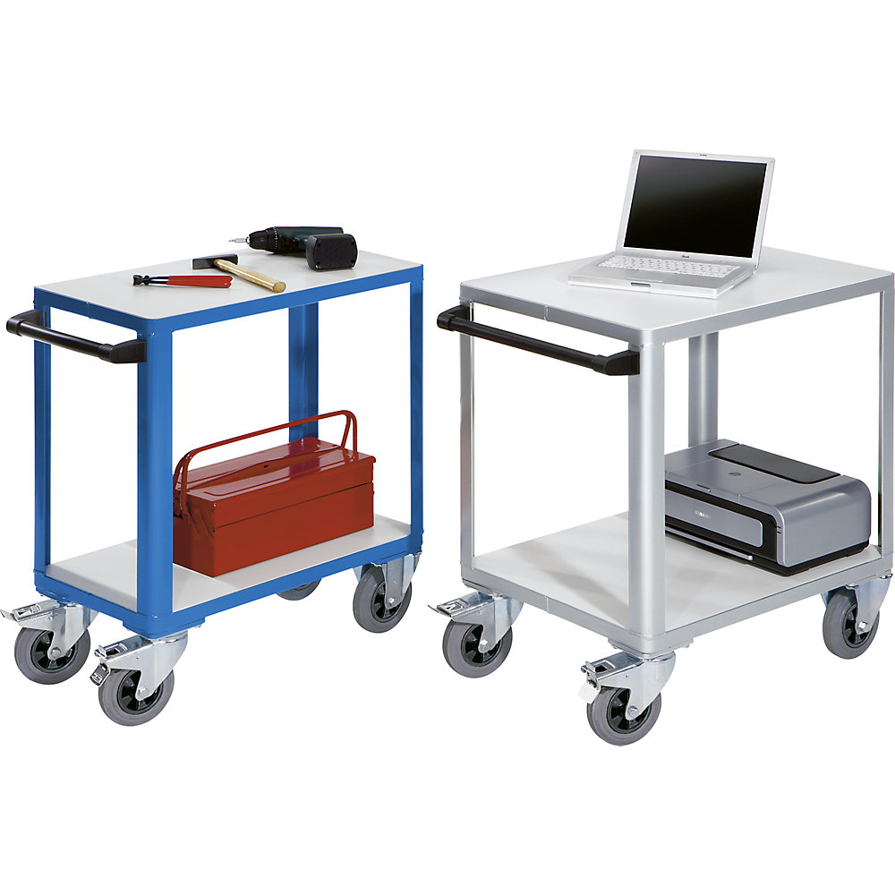 Chariot industriel à plateaux