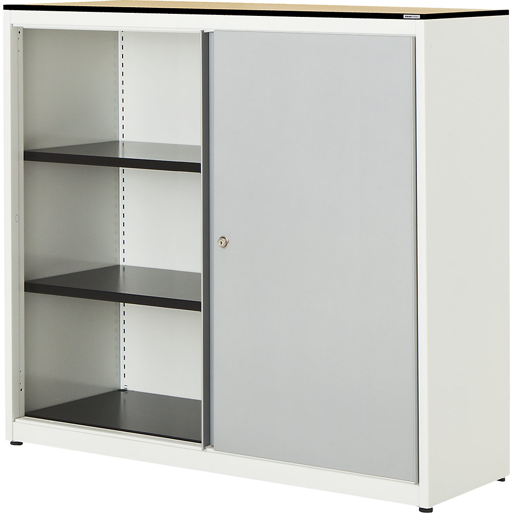 mauser Armario de puertas correderas, H x A x P 1168 x 1200 x 432 mm, tablero de núcleo macizo, 2 baldas, blanco puro / aluminio blanco / arce