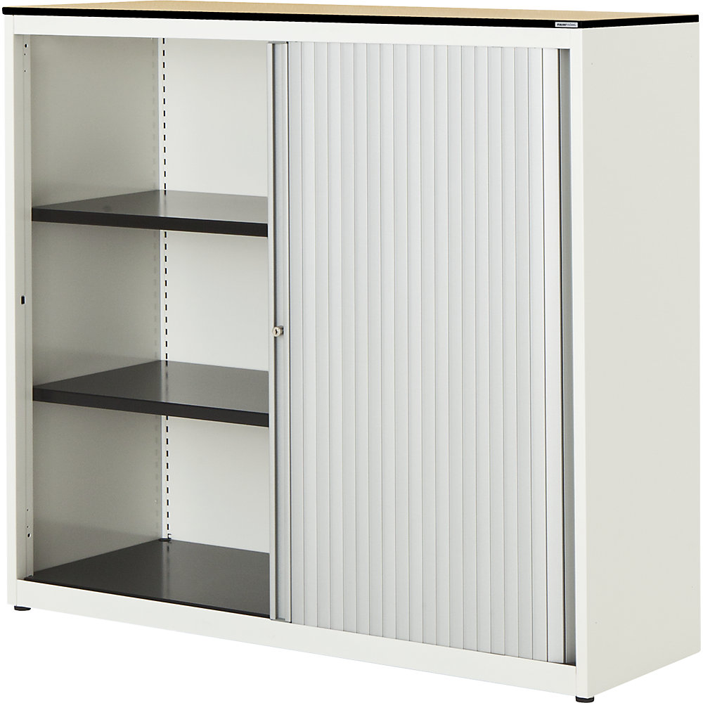 Armoire à rideau vertical