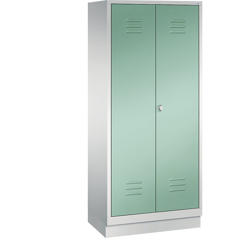 Vestiaire sur socle CLASSIC avec portes fermant l'une contre l'autre