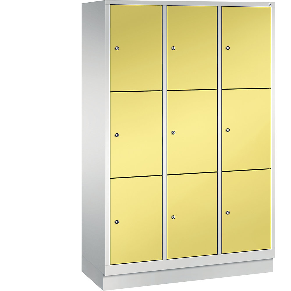Armoire à casiers sur socle CLASSIC