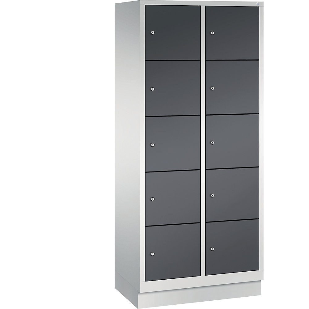 Armoire à casiers sur socle CLASSIC