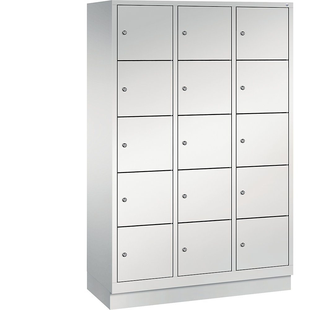 Armoire à casiers sur socle CLASSIC