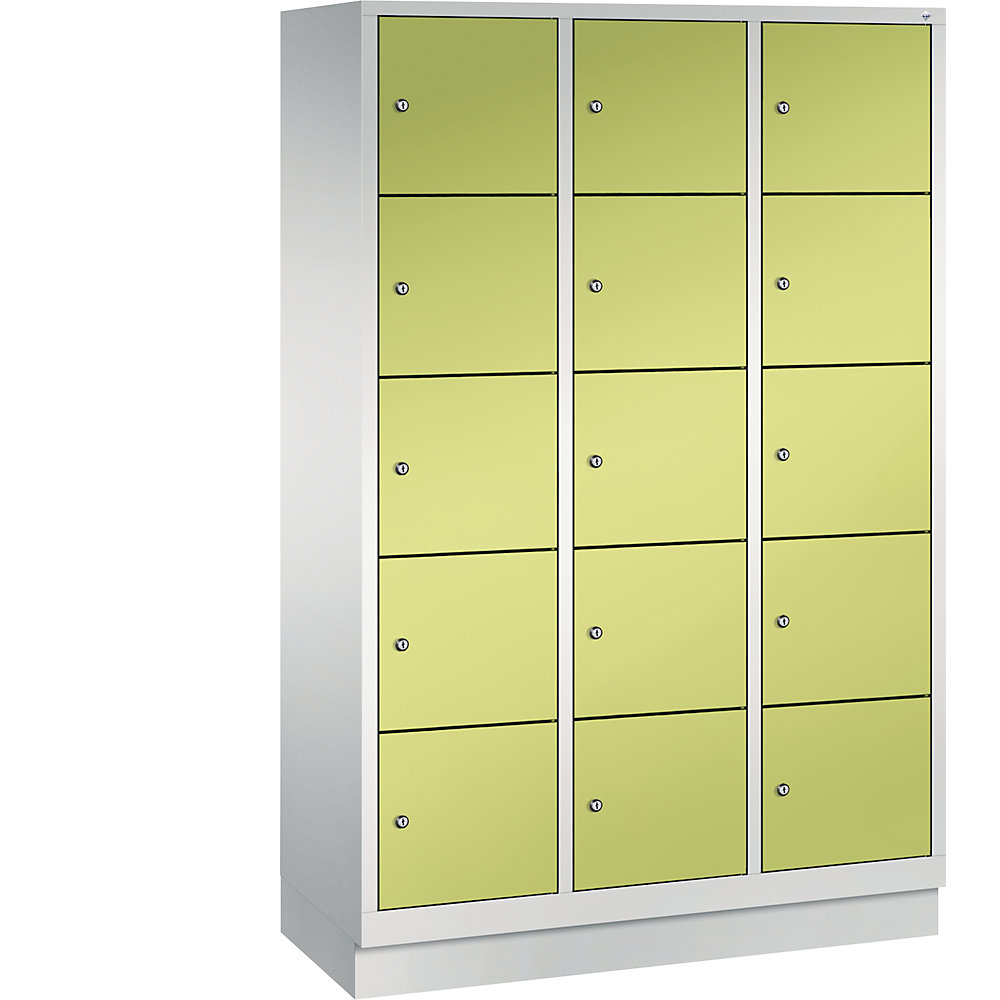 Armoire à casiers sur socle CLASSIC