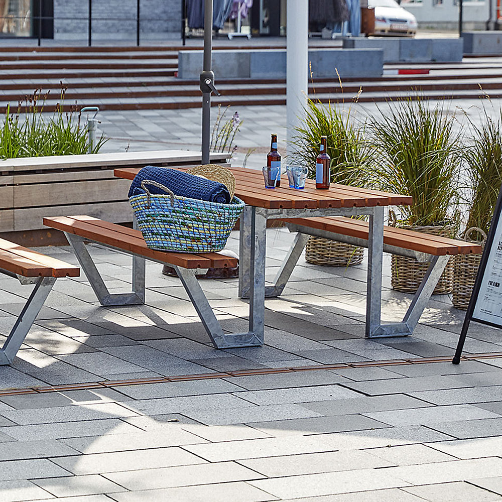 Kaiserkraft Group Bench Softwood Teak 2