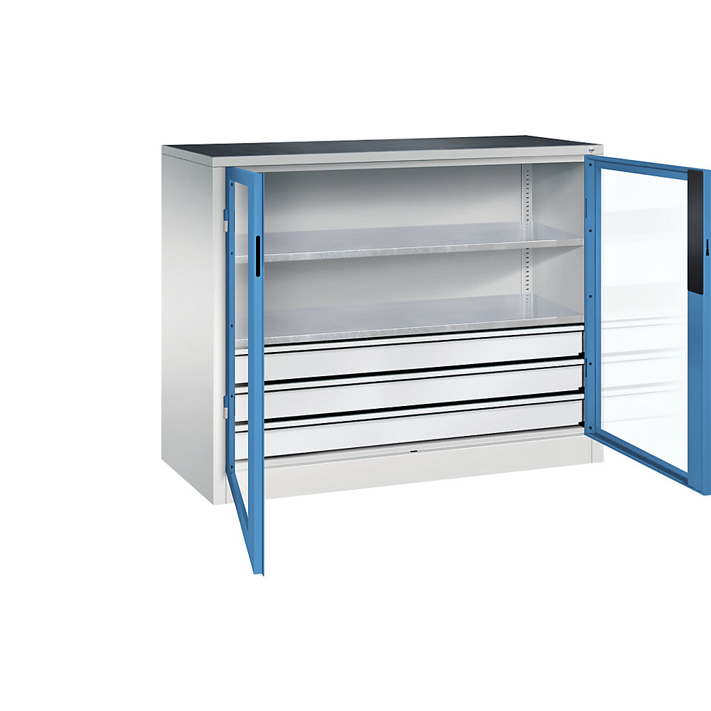 C+P Armadio con ante a battente con finestrella, alt. x largh. x prof. 1000 x 1200 x 500 mm, 2 ripiani, 3 cassetti, grigio chiaro / blu chiaro