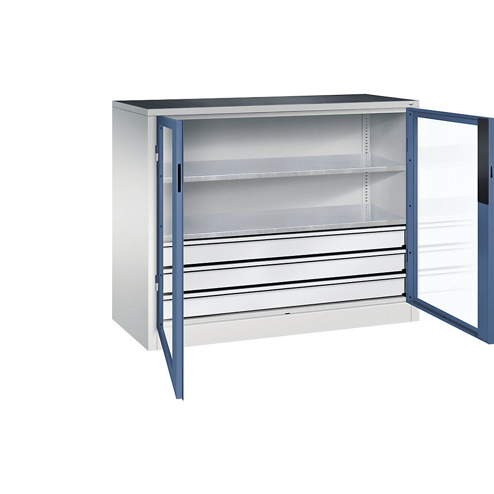 C+P Armadio con ante a battente con finestrella, alt. x largh. x prof. 1000 x 1200 x 500 mm, 2 ripiani, 3 cassetti, grigio chiaro / indaco