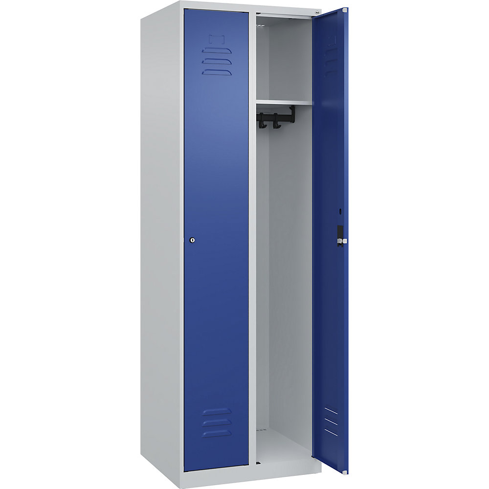 Spind Classic PLUS, 2 Abteile, lichtgrau / enzianblau, B 600 mm, mit Bodengleitern, Zylinderschloss C+P