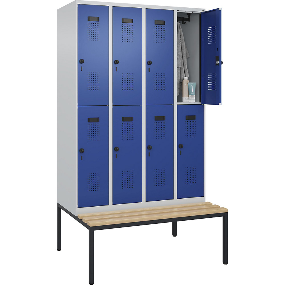 kaiserkraft Doppelstock-Spind Evolo PLUS Sitzbank, 4 Abteile, lichtgrau / enzianblau, B 1200 mm, Sicherheits-Drehriegel, mit untergebauter Sitzbank, Buche 2