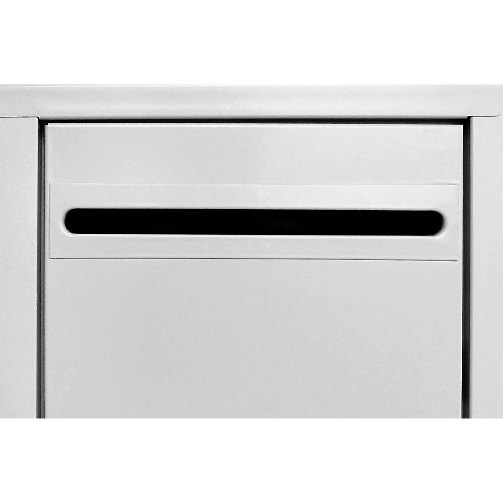 Fente pour pièces de monnaie