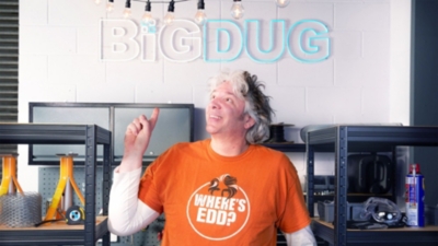 Edd China teams up with BiGDUG to create his dream garage