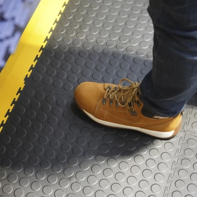 Garage Flooring Buying Guide | BiG Blog t-3