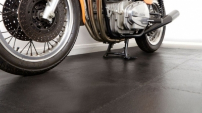 Black garage flooring using BiGDUG industrial interlocking floor tiles