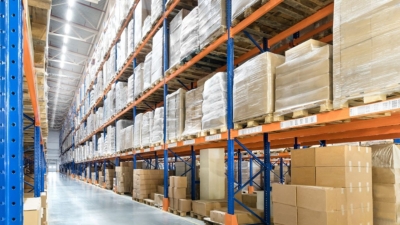 BiGDUG pallet racking in a large warehouse